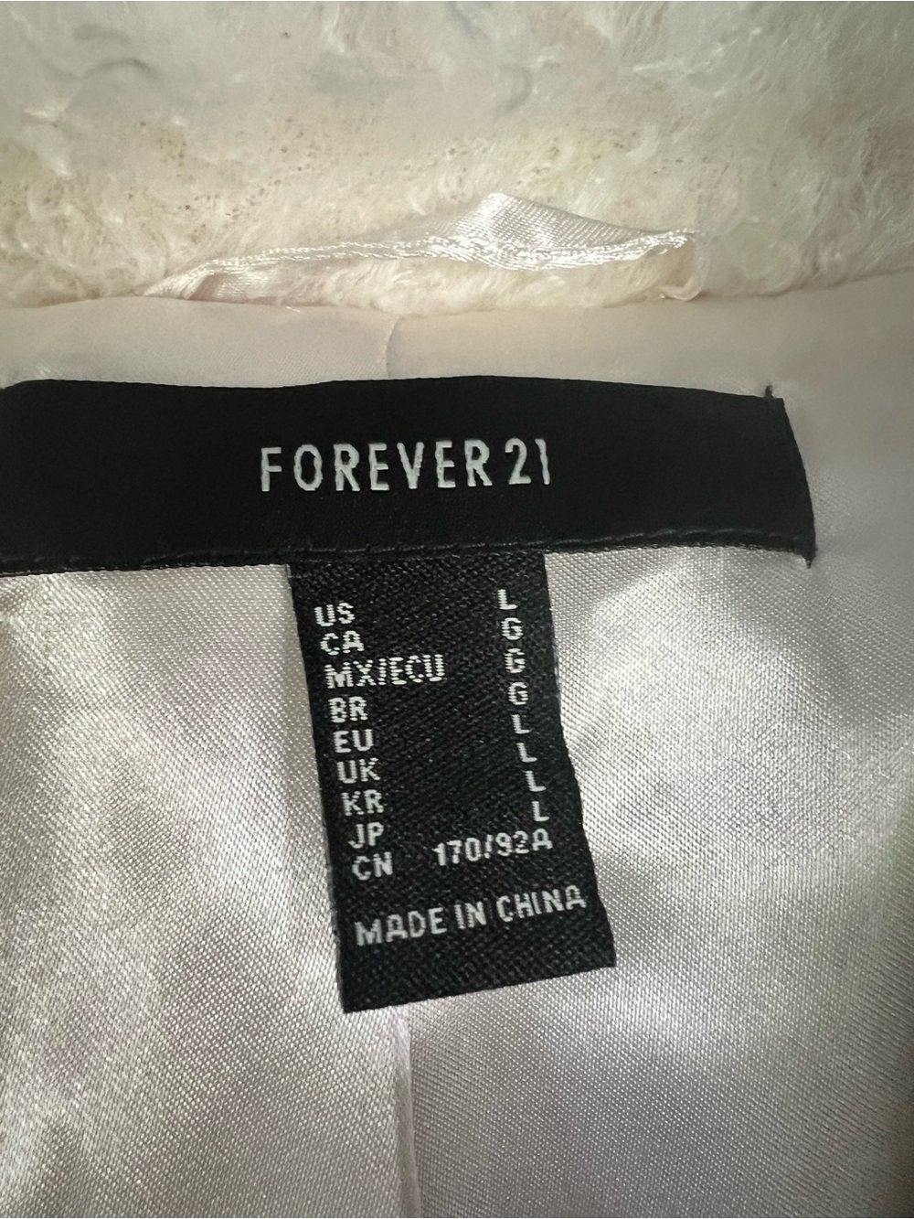 FOREVER21 Plush Faux-Shearling Cream Jacket size large - Picture 6 of 6